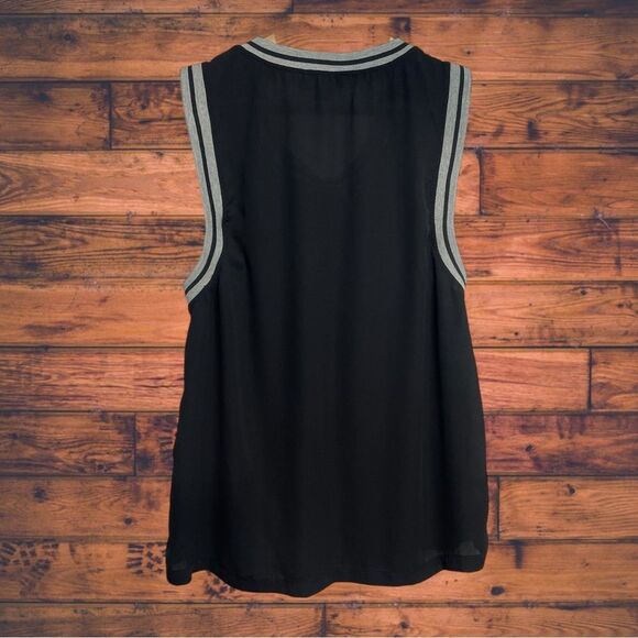 5 for $25🔥Forever 21 Sequined Black "84" Jersey Tank Top Medium - Picture 2 of 6